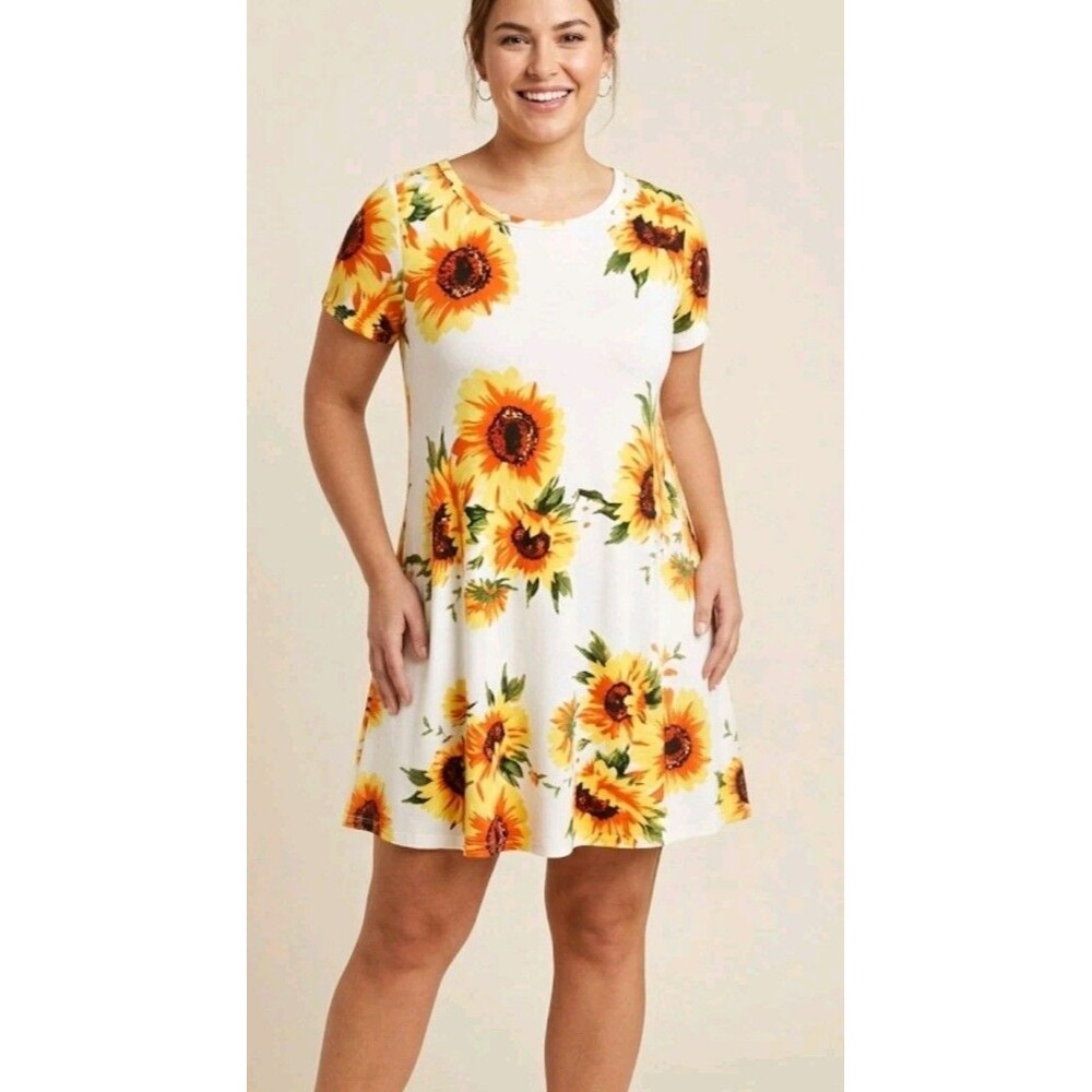Popyoung Dress Size S Floral Short Sleeve Rayon